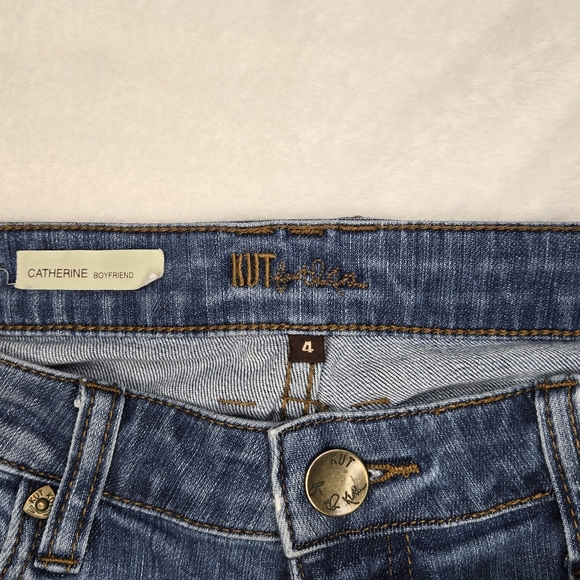Kut from the Kloth Catherine Boyfriend distressed Jeans Women's Size 4  Blue - Picture 5 of 8